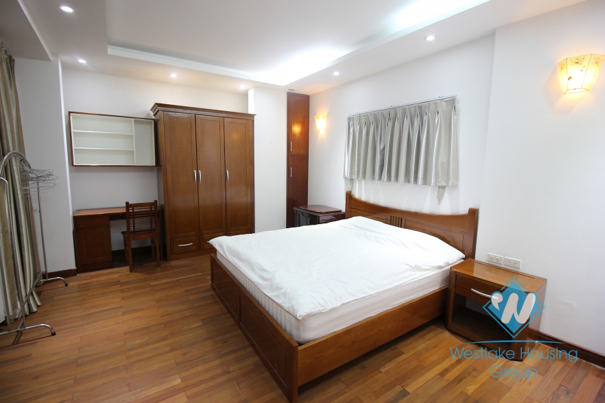 Gorgeous apartment for rent on Xuan Dieu, Tay Ho, Hanoi 